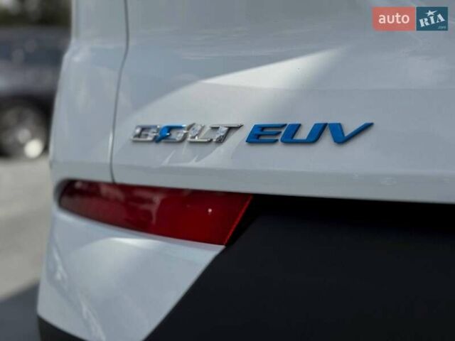 Белый Шевроле Bolt EV, объемом двигателя 0 л и пробегом 56 тыс. км за 21000 $, фото 23 на Automoto.ua