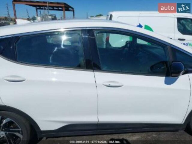 Белый Шевроле Bolt EV, объемом двигателя 0 л и пробегом 55 тыс. км за 16999 $, фото 9 на Automoto.ua