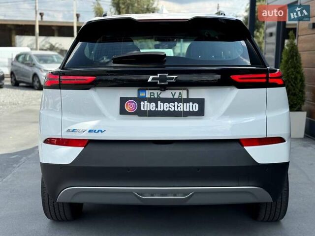 Белый Шевроле Bolt EV, объемом двигателя 0 л и пробегом 56 тыс. км за 21000 $, фото 12 на Automoto.ua