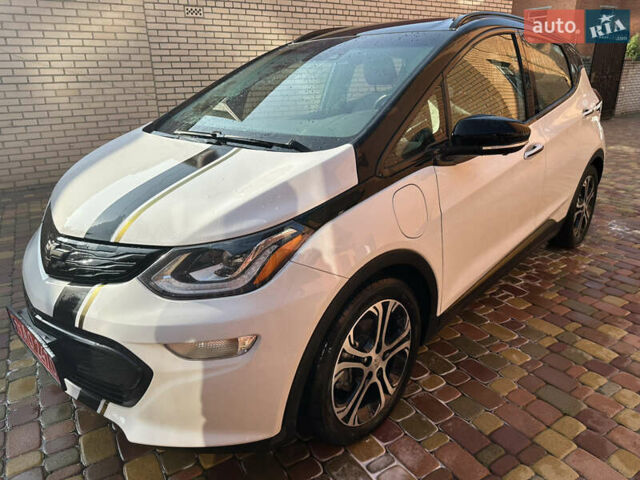 Белый Шевроле Bolt EV, объемом двигателя 0 л и пробегом 28 тыс. км за 18500 $, фото 25 на Automoto.ua