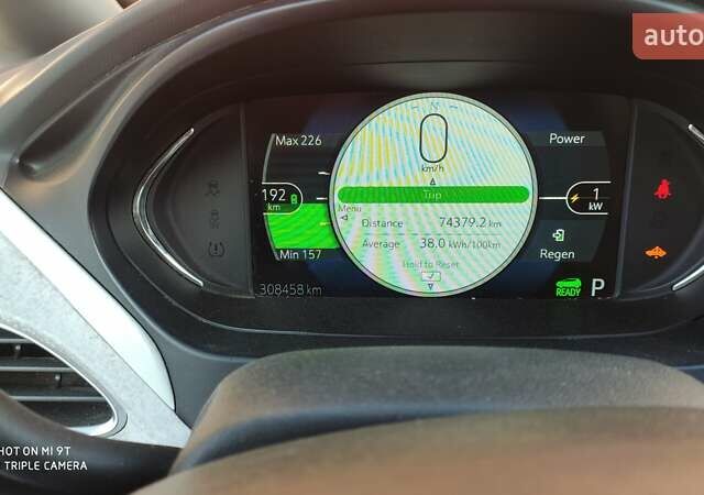 Белый Шевроле Bolt EV, объемом двигателя 0 л и пробегом 308 тыс. км за 13000 $, фото 6 на Automoto.ua