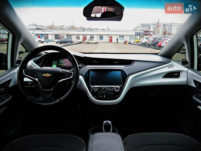 Білий Шевроле Bolt EV, об'ємом двигуна 0 л та пробігом 78 тис. км за 15800 $, фото 15 на Automoto.ua
