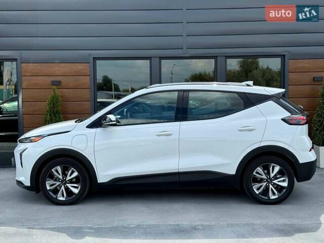 Белый Шевроле Bolt EV, объемом двигателя 0 л и пробегом 56 тыс. км за 21000 $, фото 7 на Automoto.ua