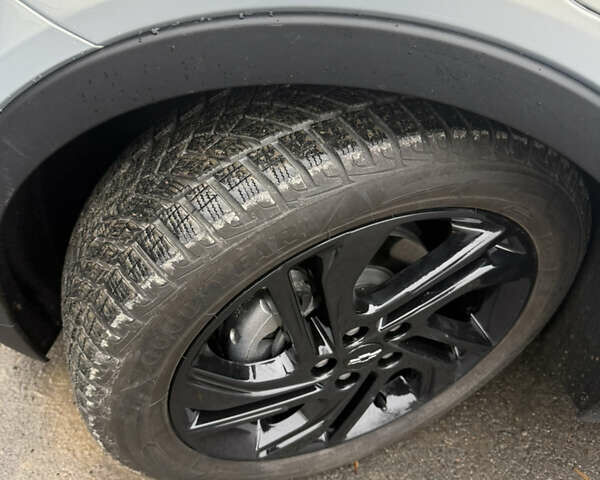 Белый Шевроле Bolt EV, объемом двигателя 0 л и пробегом 85 тыс. км за 17300 $, фото 23 на Automoto.ua