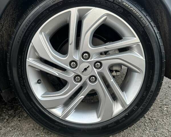 Белый Шевроле Bolt EV, объемом двигателя 0 л и пробегом 41 тыс. км за 16999 $, фото 8 на Automoto.ua