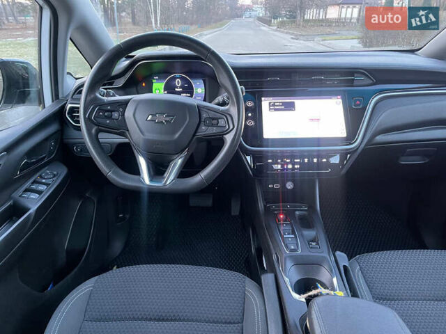 Белый Шевроле Bolt EV, объемом двигателя 0 л и пробегом 17 тыс. км за 18600 $, фото 11 на Automoto.ua
