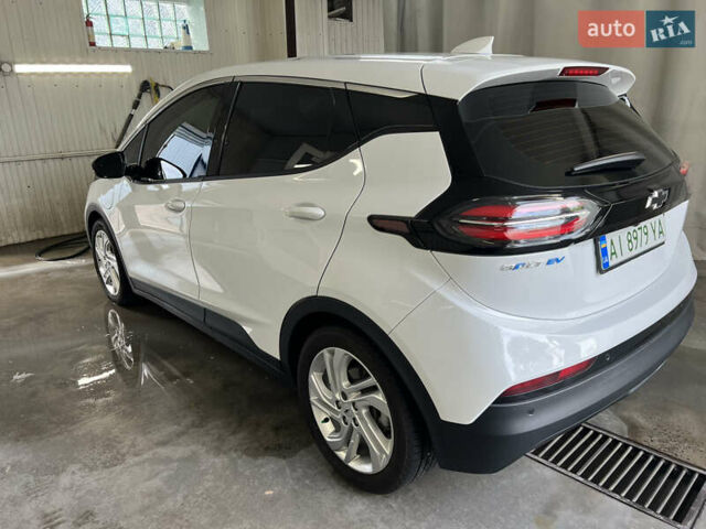 Белый Шевроле Bolt EV, объемом двигателя 0 л и пробегом 29 тыс. км за 17500 $, фото 5 на Automoto.ua