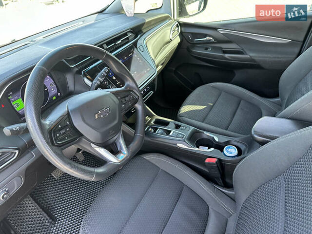 Білий Шевроле Bolt EV, об'ємом двигуна 0 л та пробігом 83 тис. км за 16400 $, фото 13 на Automoto.ua