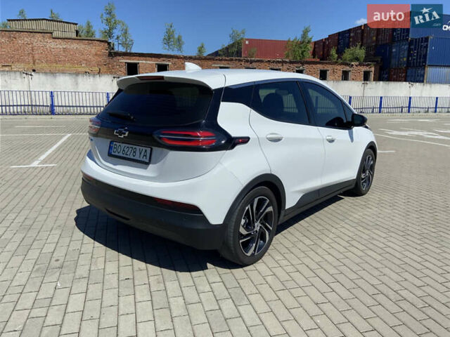 Белый Шевроле Bolt EV, объемом двигателя 0 л и пробегом 51 тыс. км за 17300 $, фото 6 на Automoto.ua