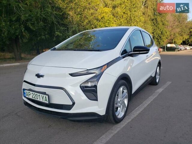 Білий Шевроле Bolt EV, об'ємом двигуна 0 л та пробігом 9 тис. км за 21000 $, фото 7 на Automoto.ua
