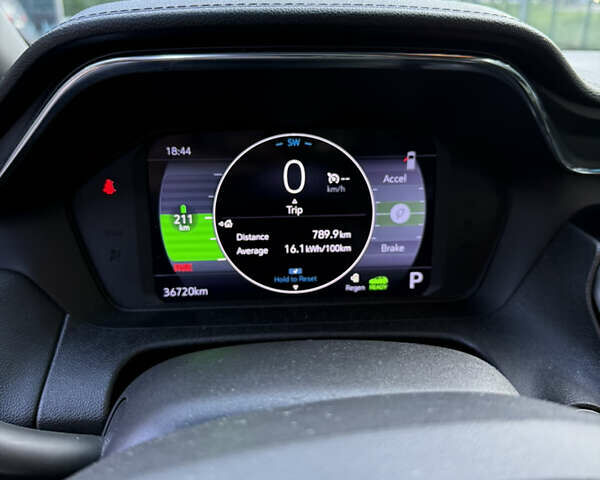 Белый Шевроле Bolt EV, объемом двигателя 0 л и пробегом 36 тыс. км за 20000 $, фото 8 на Automoto.ua