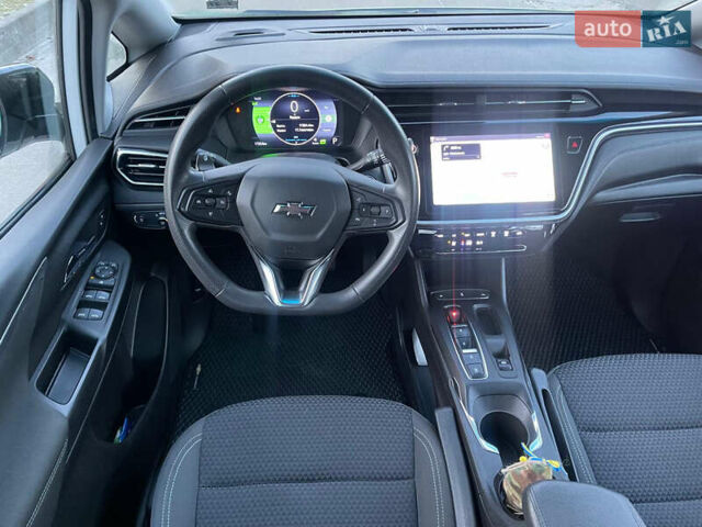 Белый Шевроле Bolt EV, объемом двигателя 0 л и пробегом 17 тыс. км за 19600 $, фото 16 на Automoto.ua