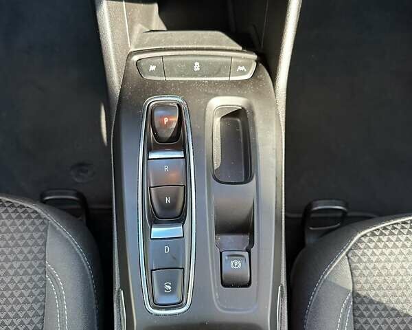 Білий Шевроле Bolt EV, об'ємом двигуна 0 л та пробігом 41 тис. км за 18600 $, фото 28 на Automoto.ua