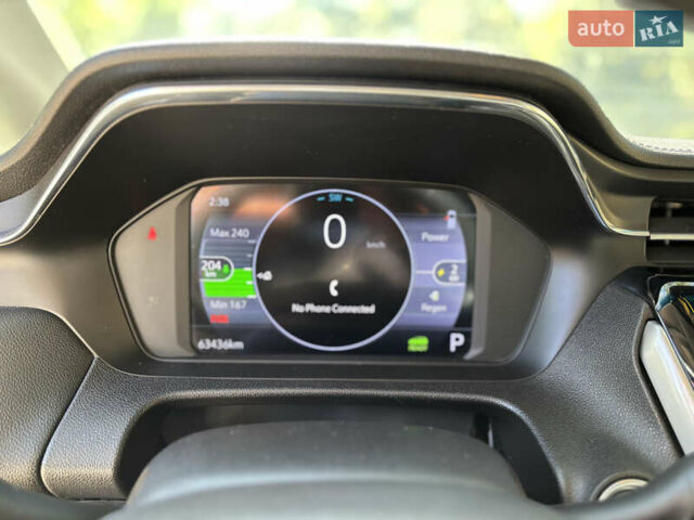 Белый Шевроле Bolt EV, объемом двигателя 0 л и пробегом 63 тыс. км за 16900 $, фото 13 на Automoto.ua
