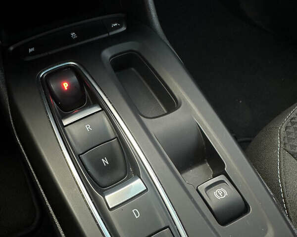 Белый Шевроле Bolt EV, объемом двигателя 0 л и пробегом 41 тыс. км за 16999 $, фото 21 на Automoto.ua