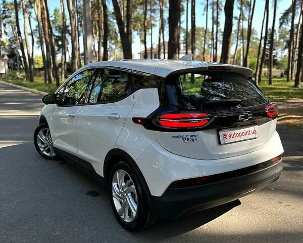 Білий Шевроле Bolt EV, об'ємом двигуна 0 л та пробігом 41 тис. км за 18600 $, фото 10 на Automoto.ua