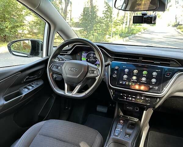 Белый Шевроле Bolt EV, объемом двигателя 0 л и пробегом 41 тыс. км за 18600 $, фото 23 на Automoto.ua