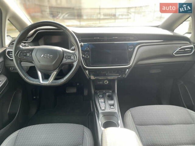 Білий Шевроле Bolt EV, об'ємом двигуна 0 л та пробігом 130 тис. км за 15850 $, фото 16 на Automoto.ua
