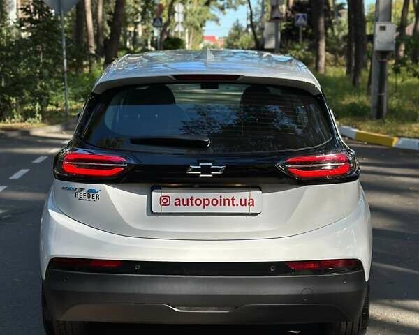 Білий Шевроле Bolt EV, об'ємом двигуна 0 л та пробігом 41 тис. км за 18600 $, фото 11 на Automoto.ua