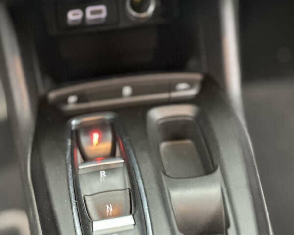 Белый Шевроле Bolt EV, объемом двигателя 0 л и пробегом 38 тыс. км за 18500 $, фото 41 на Automoto.ua