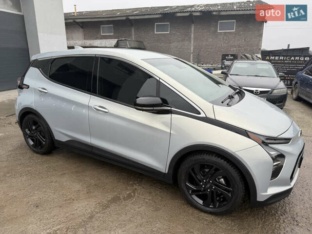 Белый Шевроле Bolt EV, объемом двигателя 0 л и пробегом 85 тыс. км за 17300 $, фото 11 на Automoto.ua
