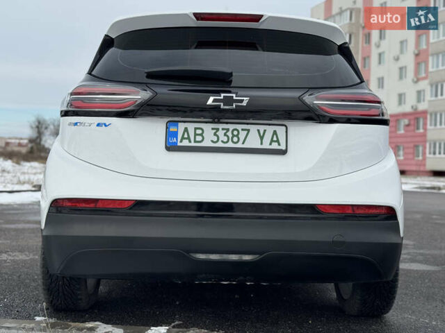 Белый Шевроле Bolt EV, объемом двигателя 0 л и пробегом 76 тыс. км за 17999 $, фото 12 на Automoto.ua