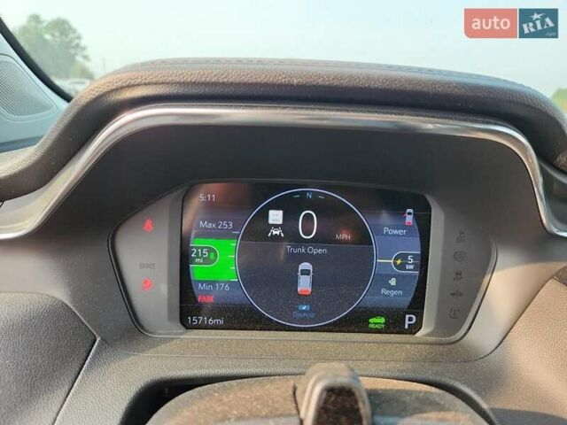 Белый Шевроле Bolt EV, объемом двигателя 0 л и пробегом 26 тыс. км за 9000 $, фото 8 на Automoto.ua
