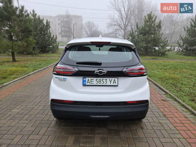 Белый Шевроле Bolt EV, объемом двигателя 0 л и пробегом 59 тыс. км за 17300 $, фото 8 на Automoto.ua
