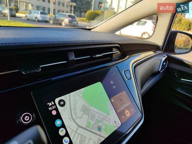 Белый Шевроле Bolt EV, объемом двигателя 0 л и пробегом 15 тыс. км за 18899 $, фото 35 на Automoto.ua