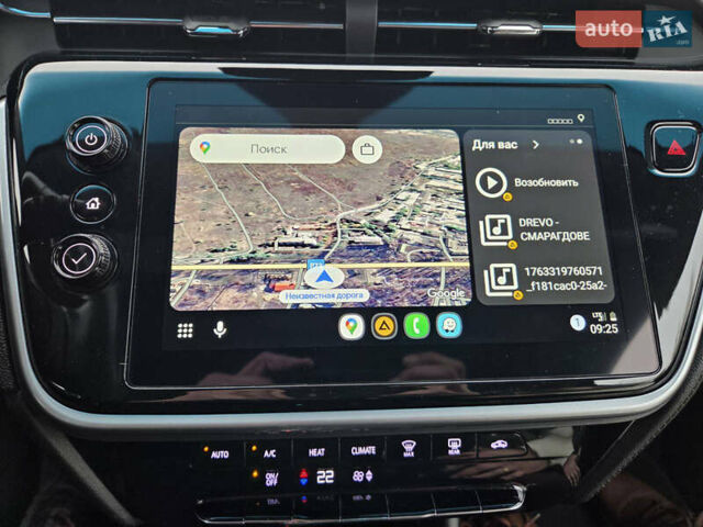 Белый Шевроле Bolt EV, объемом двигателя 0 л и пробегом 59 тыс. км за 17300 $, фото 18 на Automoto.ua