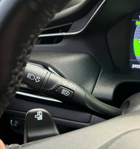 Белый Шевроле Bolt EV, объемом двигателя 0 л и пробегом 38 тыс. км за 19700 $, фото 11 на Automoto.ua