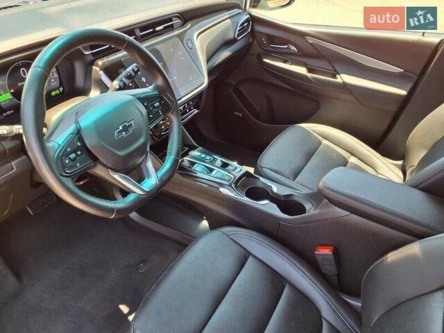 Белый Шевроле Bolt EV, объемом двигателя 0 л и пробегом 43 тыс. км за 5300 $, фото 10 на Automoto.ua