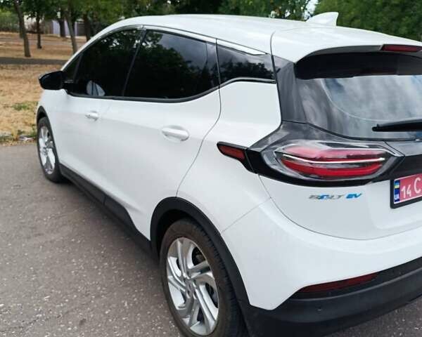 Білий Шевроле Bolt EV, об'ємом двигуна 0 л та пробігом 30 тис. км за 16600 $, фото 15 на Automoto.ua