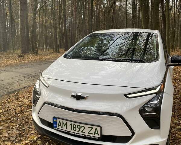 Білий Шевроле Bolt EV, об'ємом двигуна 0 л та пробігом 26 тис. км за 18500 $, фото 17 на Automoto.ua