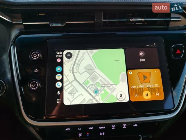 Белый Шевроле Bolt EV, объемом двигателя 0 л и пробегом 15 тыс. км за 18899 $, фото 33 на Automoto.ua