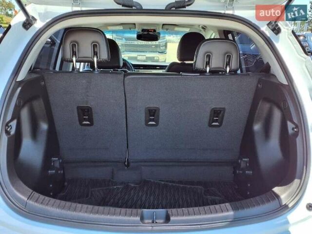 Белый Шевроле Bolt EV, объемом двигателя 0 л и пробегом 43 тыс. км за 5300 $, фото 7 на Automoto.ua