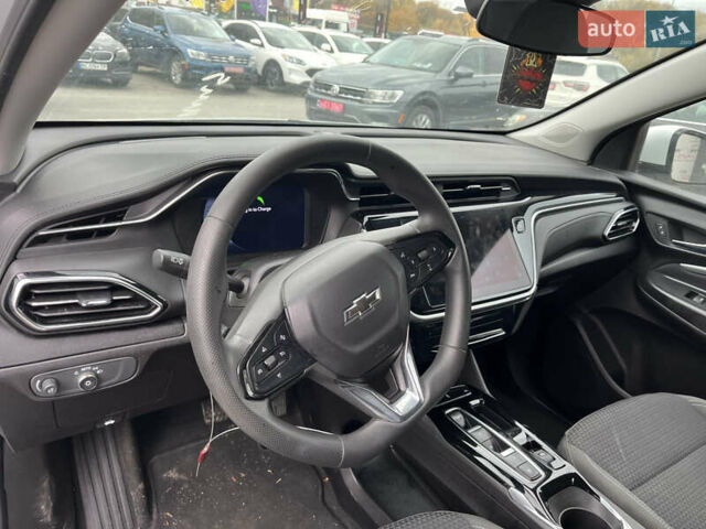 Белый Шевроле Bolt EV, объемом двигателя 0 л и пробегом 154 тыс. км за 15700 $, фото 12 на Automoto.ua