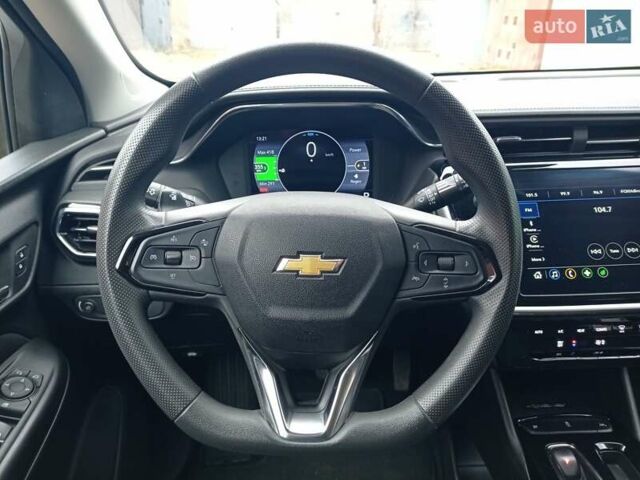 Белый Шевроле Bolt EV, объемом двигателя 0 л и пробегом 66 тыс. км за 18700 $, фото 20 на Automoto.ua