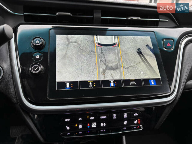 Белый Шевроле Bolt EV, объемом двигателя 0 л и пробегом 37 тыс. км за 18950 $, фото 30 на Automoto.ua