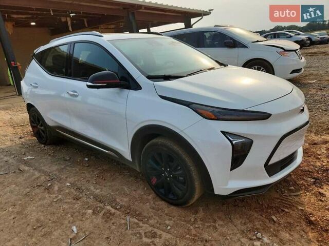 Белый Шевроле Bolt EV, объемом двигателя 0 л и пробегом 26 тыс. км за 9000 $, фото 4 на Automoto.ua