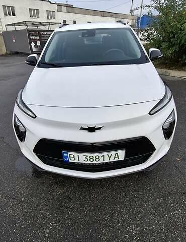 Белый Шевроле Bolt EV, объемом двигателя 0 л и пробегом 27 тыс. км за 19000 $, фото 1 на Automoto.ua