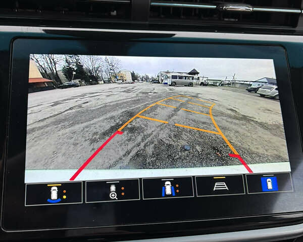 Белый Шевроле Bolt EV, объемом двигателя 0 л и пробегом 37 тыс. км за 18950 $, фото 40 на Automoto.ua