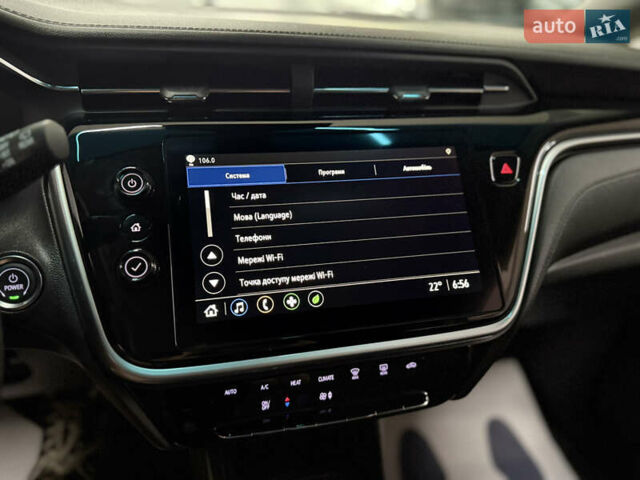 Белый Шевроле Bolt EV, объемом двигателя 0 л и пробегом 1 тыс. км за 20999 $, фото 17 на Automoto.ua