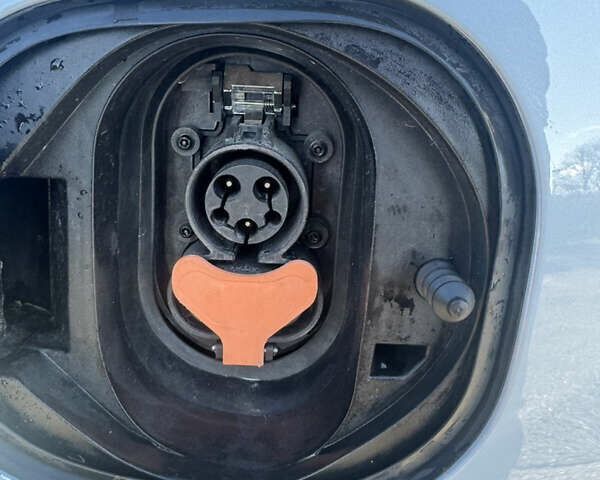 Білий Шевроле Bolt EV, об'ємом двигуна 0 л та пробігом 13 тис. км за 18350 $, фото 4 на Automoto.ua