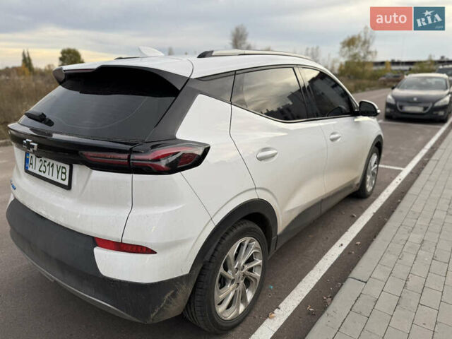 Белый Шевроле Bolt EV, объемом двигателя 0 л и пробегом 85 тыс. км за 19800 $, фото 4 на Automoto.ua