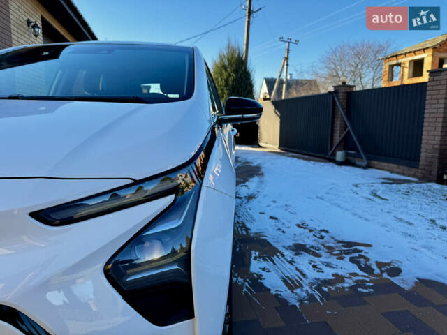 Білий Шевроле Bolt EV, об'ємом двигуна 0 л та пробігом 26 тис. км за 19950 $, фото 8 на Automoto.ua