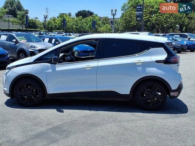 Белый Шевроле Bolt EV, объемом двигателя 0 л и пробегом 43 тыс. км за 5300 $, фото 1 на Automoto.ua