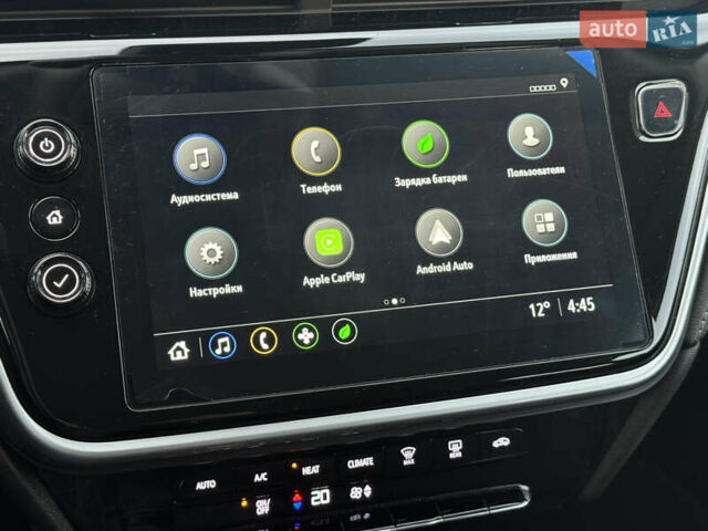 Белый Шевроле Bolt EV, объемом двигателя 0 л и пробегом 40 тыс. км за 17500 $, фото 20 на Automoto.ua