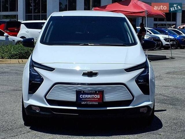 Белый Шевроле Bolt EV, объемом двигателя 0 л и пробегом 43 тыс. км за 5300 $, фото 6 на Automoto.ua