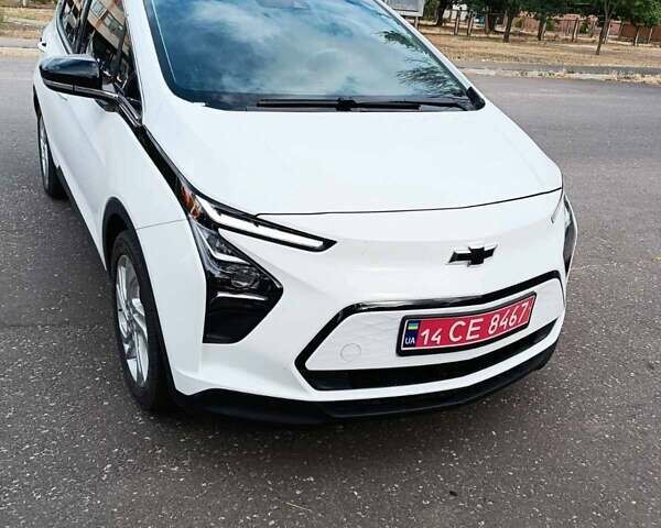 Білий Шевроле Bolt EV, об'ємом двигуна 0 л та пробігом 30 тис. км за 16600 $, фото 10 на Automoto.ua